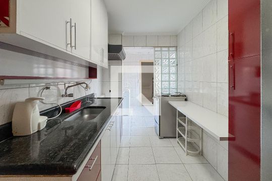 Cozinha de apartamento à venda com 3 quartos, 70m² em Vila Mariana, São Paulo