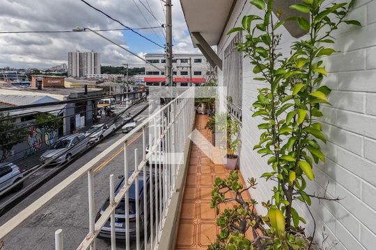 Área Externa de casa à venda com 3 quartos, 286m² em Brasilândia, São Paulo