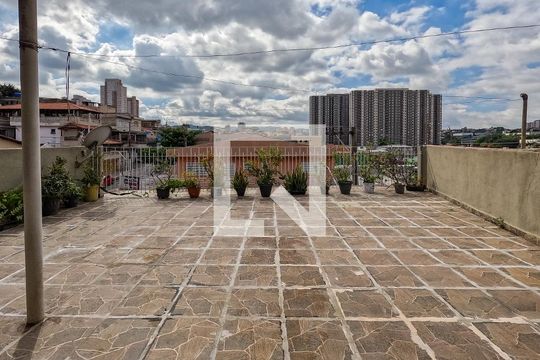 Quintal de casa à venda com 3 quartos, 286m² em Brasilândia, São Paulo