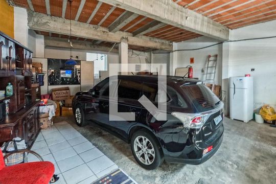 Garagem de casa à venda com 3 quartos, 286m² em Brasilândia, São Paulo