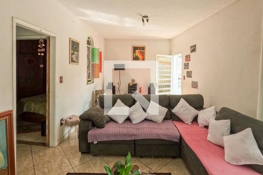 Sala de casa à venda com 3 quartos, 286m² em Brasilândia, São Paulo