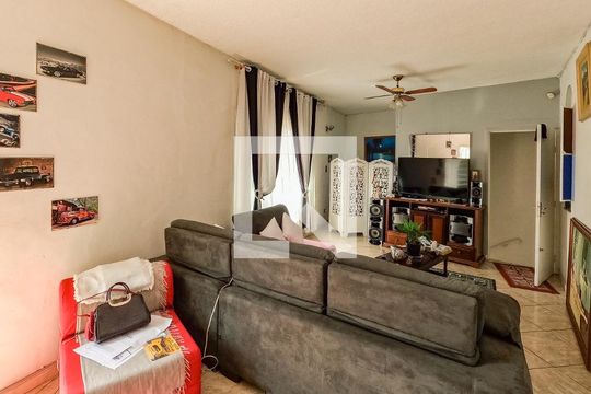 Sala de casa para alugar com 3 quartos, 286m² em Brasilândia, São Paulo