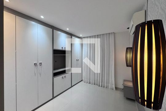 Suíte 1 de casa de condomínio para alugar com 3 quartos, 200m² em Vargem Grande, Rio de Janeiro