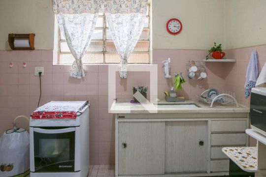 Cozinha de casa à venda com 2 quartos, 89m² em Vila Romana, São Paulo