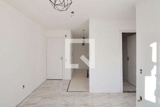 Sala de apartamento à venda com 2 quartos, 45m² em Centro, Canoas