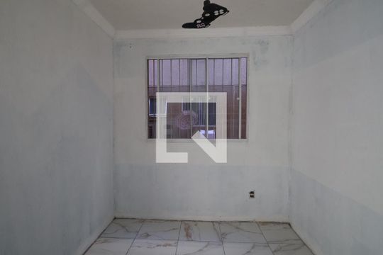 Quarto 2 de apartamento à venda com 2 quartos, 45m² em Centro, Canoas