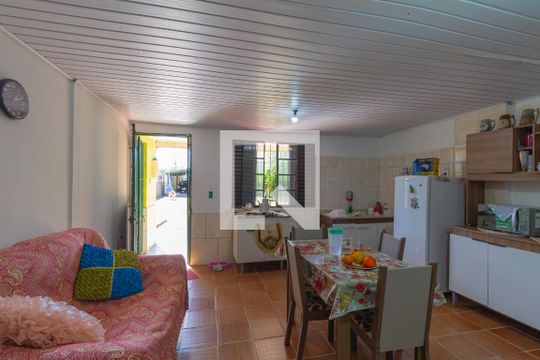 Sala/Cozinha da Casa 2 de casa à venda com 4 quartos, 550m² em Mathias Velho, Canoas