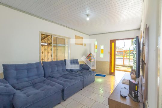 Sala de casa à venda com 4 quartos, 550m² em Mathias Velho, Canoas