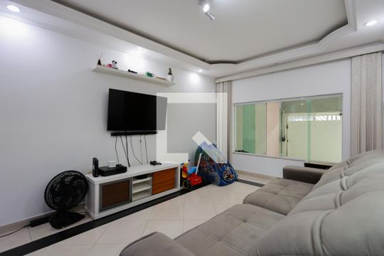 Sala de casa para alugar com 3 quartos, 138m² em Casa Verde Alta, São Paulo