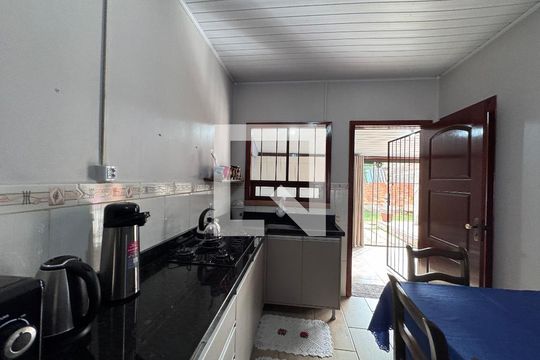 Cozinha de casa à venda com 3 quartos, 75m² em Campina, São Leopoldo
