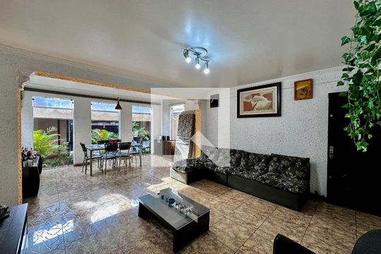 Sala de casa à venda com 2 quartos, 190m² em Jardim Santo Amaro, São Paulo