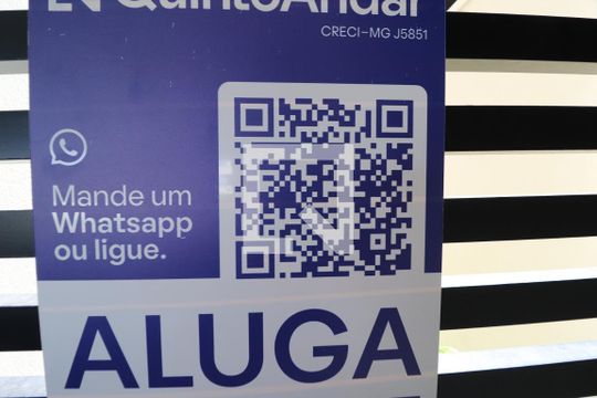Plaquinha de casa de condomínio para alugar com 6 quartos, 370m² em Jardim Sul, Uberlândia