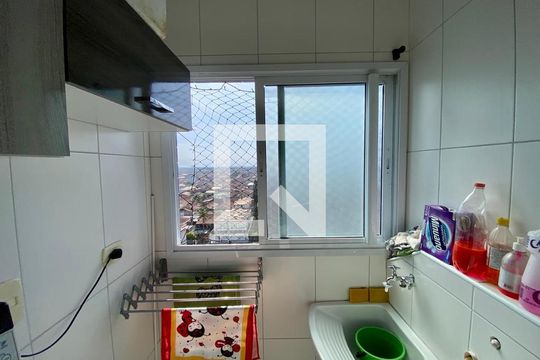 Área de Serviço de apartamento para alugar com 1 quarto, 48m² em Maracanã, Praia Grande