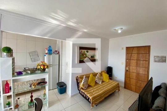 Sala de apartamento para alugar com 1 quarto, 48m² em Maracanã, Praia Grande