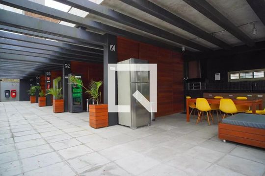 Área comum - Churrasqueira de apartamento à venda com 1 quarto, 69m² em Petrópolis, Porto Alegre