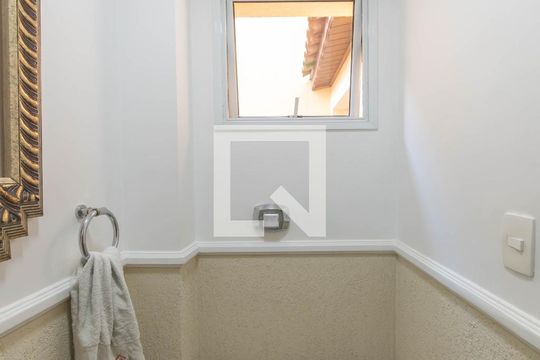 Lavabo de casa à venda com 4 quartos, 300m² em Cursino, São Paulo