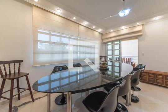 Sala de Jantar de casa à venda com 4 quartos, 300m² em Cursino, São Paulo