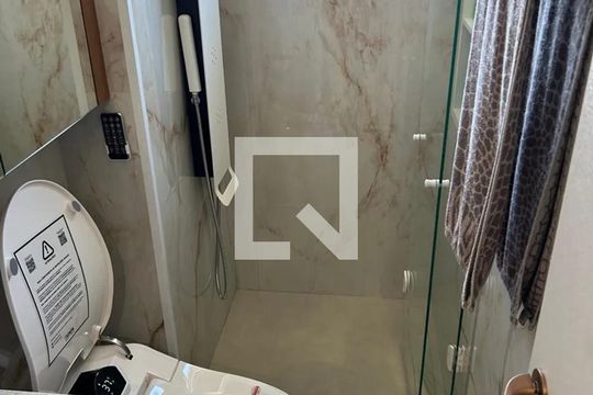 Apartamento à venda com 2 quartos, 78m² em Jardim Tupanci, Barueri
