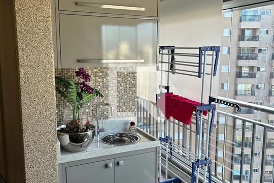 Apartamento à venda com 2 quartos, 78m² em Jardim Tupanci, Barueri
