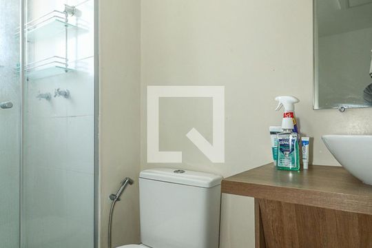 Banheiro da Suíte de apartamento à venda com 2 quartos, 76m² em Morro Santana, Porto Alegre