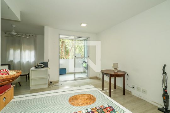 Sala de apartamento à venda com 2 quartos, 76m² em Morro Santana, Porto Alegre