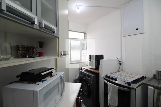 Cozinha de apartamento para alugar com 2 quartos, 60m² em Barra Olímpica, Rio de Janeiro