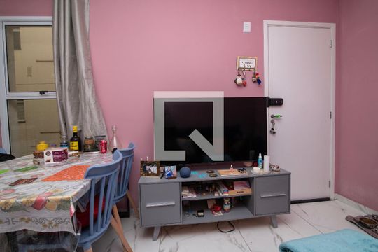 Sala de apartamento para alugar com 2 quartos, 39m² em Chácaras Assay, Hortolândia