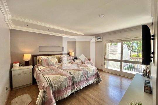 Suíte de casa à venda com 3 quartos, 253m² em Cristo Rei, São Leopoldo