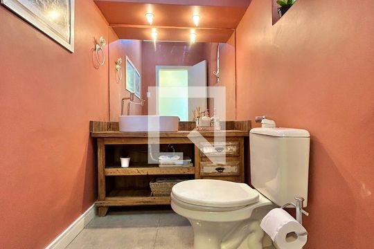 Lavabo de casa à venda com 3 quartos, 253m² em Cristo Rei, São Leopoldo