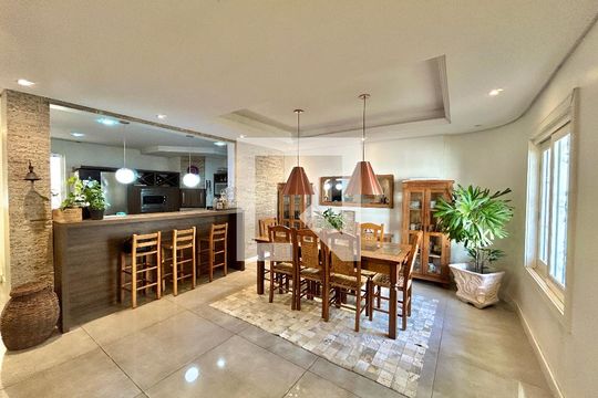 Sala de Jantar de casa à venda com 3 quartos, 253m² em Cristo Rei, São Leopoldo