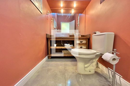 Lavabo de casa à venda com 3 quartos, 253m² em Cristo Rei, São Leopoldo