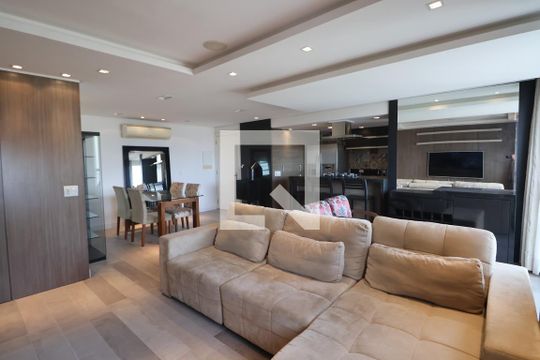 Apartamento à venda com 2 quartos, 87m² em Centro, Canoas