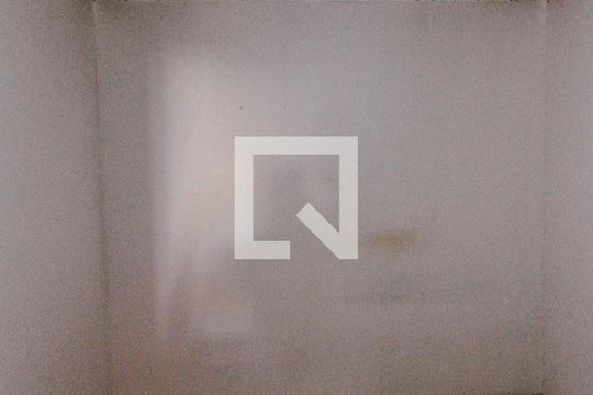 Quarto de casa para alugar com 1 quarto, 50m² em Parque Sao Rafael, São Paulo