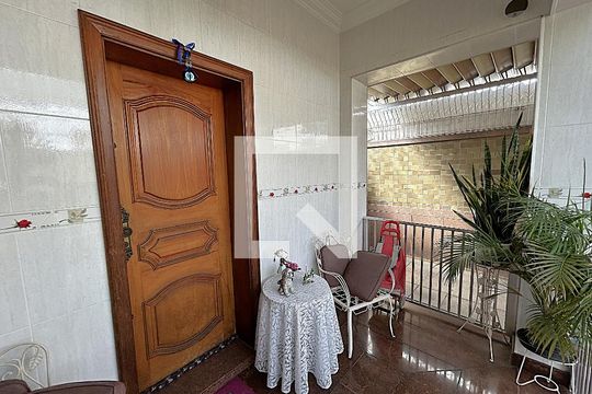 Varanda de casa à venda com 4 quartos, 350m² em Méier, Rio de Janeiro