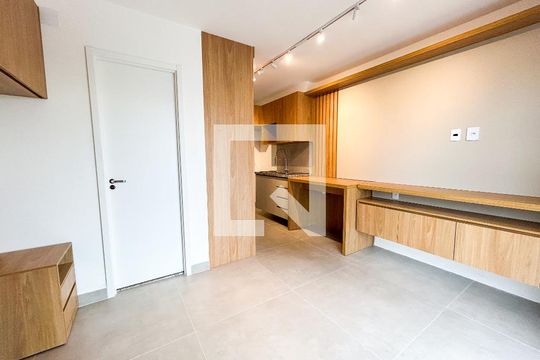 Studio de kitnet/studio à venda com 1 quarto, 26m² em Santo Amaro, São Paulo