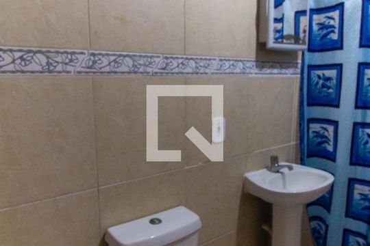 Casa à venda com 11 quartos, 195m² em São Domingos, Niterói