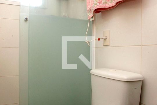 Banheiro 1 de apartamento à venda com 2 quartos, 69m² em Santa Cecília, Porto Alegre