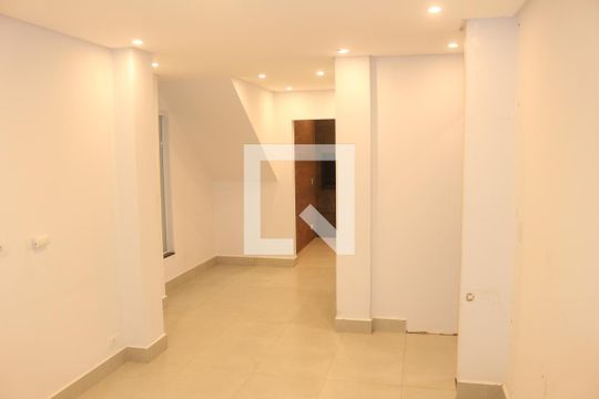 Casa para alugar com 2 quartos, 80m² em Cerâmica, São Caetano do Sul