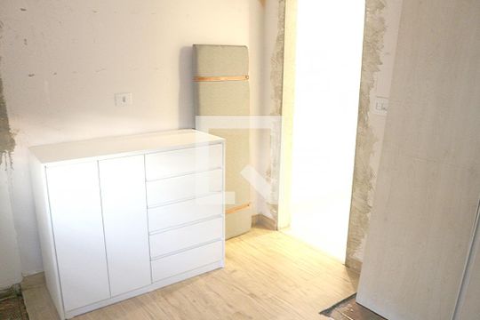 Quarto  de casa para alugar com 2 quartos, 80m² em Cerâmica, São Caetano do Sul