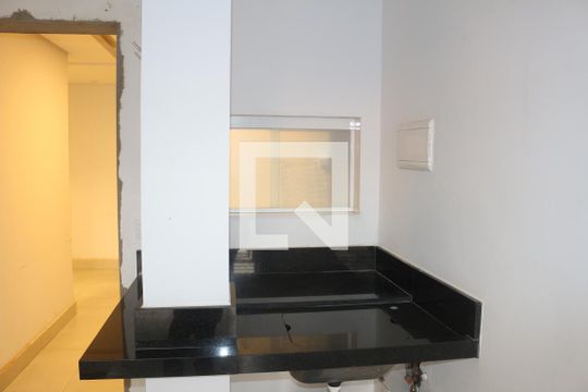 Área de Serviço de casa para alugar com 2 quartos, 80m² em Cerâmica, São Caetano do Sul