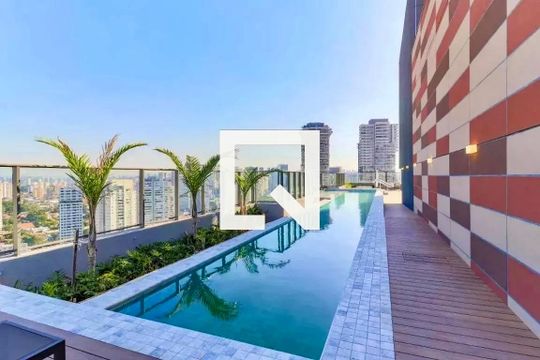 Piscina de kitnet/studio para alugar com 1 quarto, 24m² em Itaim Bibi, São Paulo
