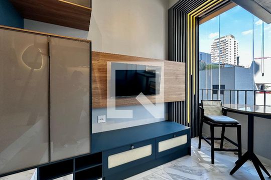Sala de kitnet/studio para alugar com 1 quarto, 24m² em Itaim Bibi, São Paulo