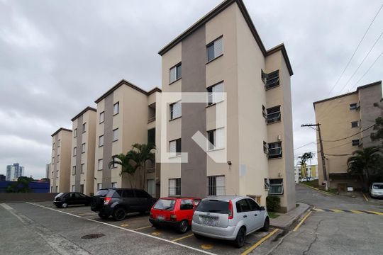 Fachada do bloco de apartamento à venda com 2 quartos, 68m² em Taboão, São Bernardo do Campo