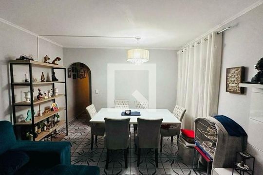 Casa à venda com 3 quartos, 230m² em Vila Santa Catarina, São Paulo