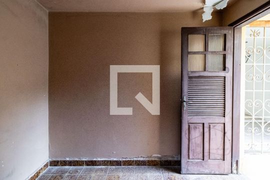 Suíte 1 de casa para alugar com 4 quartos, 300m² em Água Branca, São Paulo