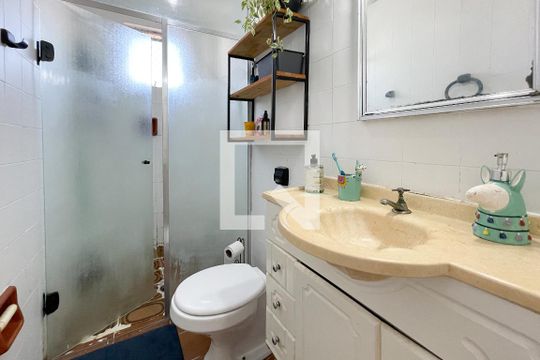 Banheiro Social de apartamento à venda com 1 quarto, 40m² em Jardim Beatriz, São Bernardo do Campo