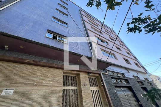 Fachada de apartamento para alugar com 2 quartos, 156m² em Bela Vista, São Paulo