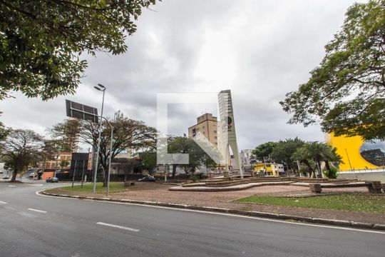 Vista da Rua de apartamento para alugar com 2 quartos, 77m² em Vila Boa Vista, Barueri
