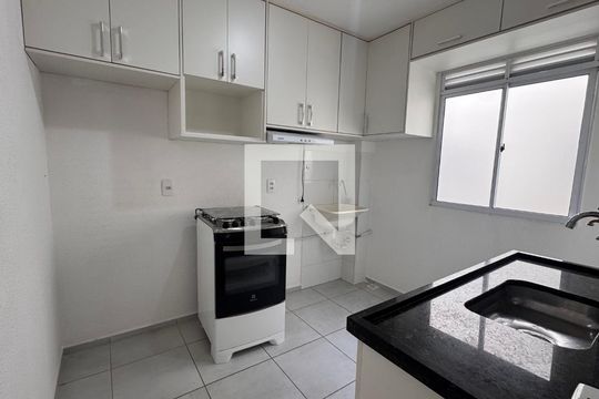 Cozinha de apartamento à venda com 2 quartos, 47m² em Jardim Bom Sucesso, Campinas