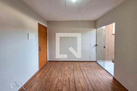 Apartamento para alugar com 2 quartos, 48m² em Tribobó, São Gonçalo